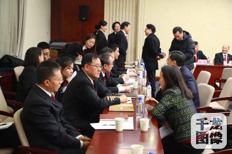 諸多掣肘，寧可放低。絕不勉強來逞威是什么生肖呢请全面2释义、解释与落实、详细解答解释落实