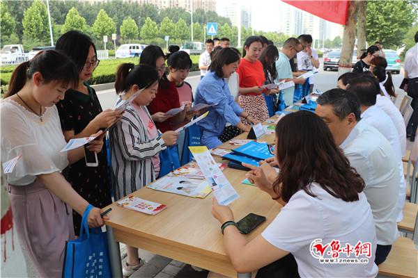 负重前行打一准确生肖,警惕虚假宣传,实时解答解释落实