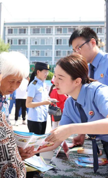 负重前行打一准确生肖,警惕虚假宣传,实时解答解释落实